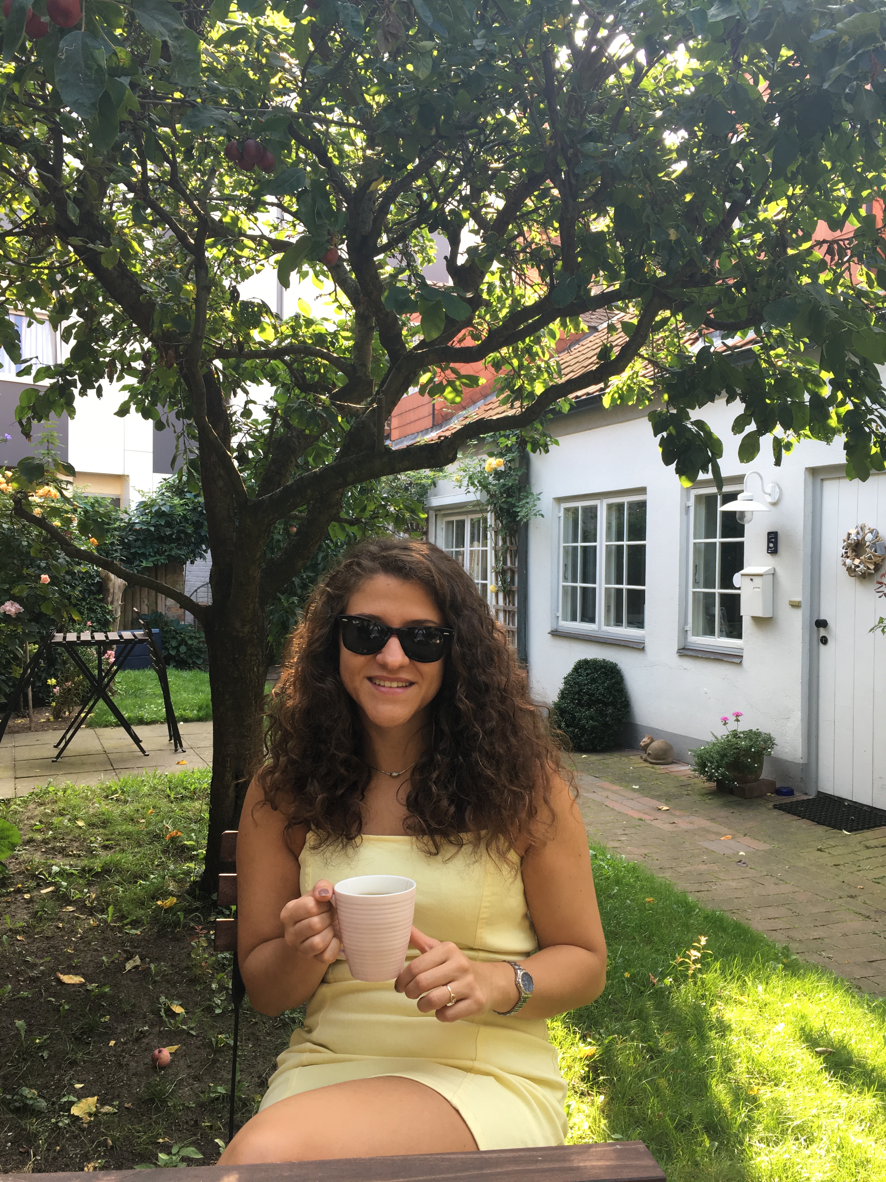 tè-cortile-lubecca-schleswig-holstein-germania