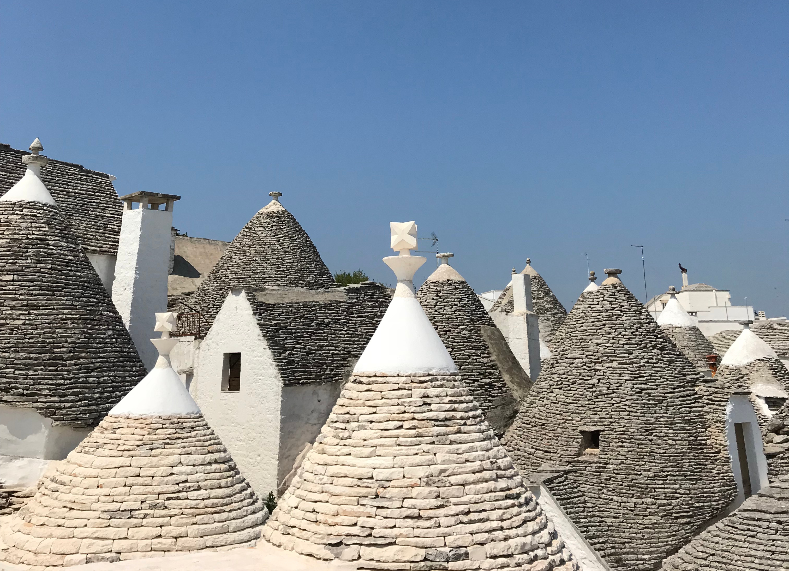 trulli-alberobello-bari-puglia