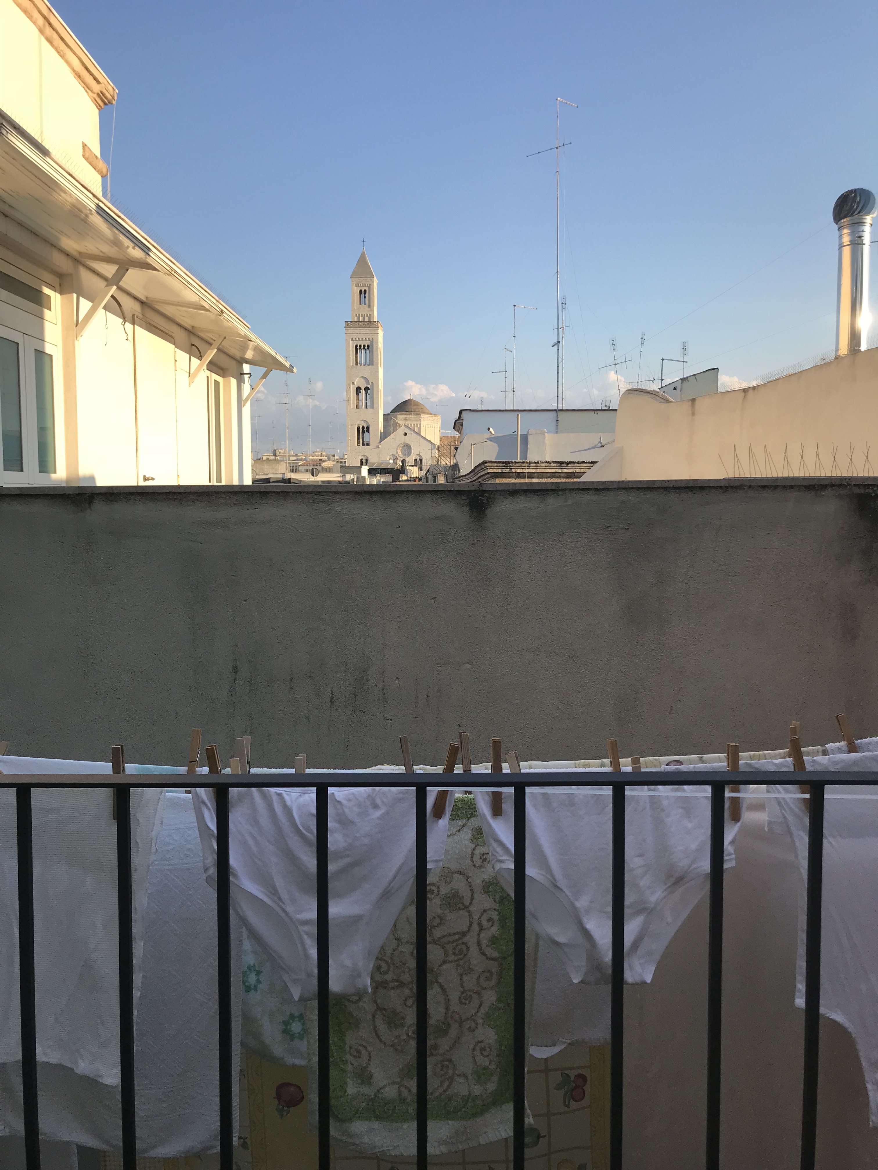 vista-città-bari-vecchia-puglia