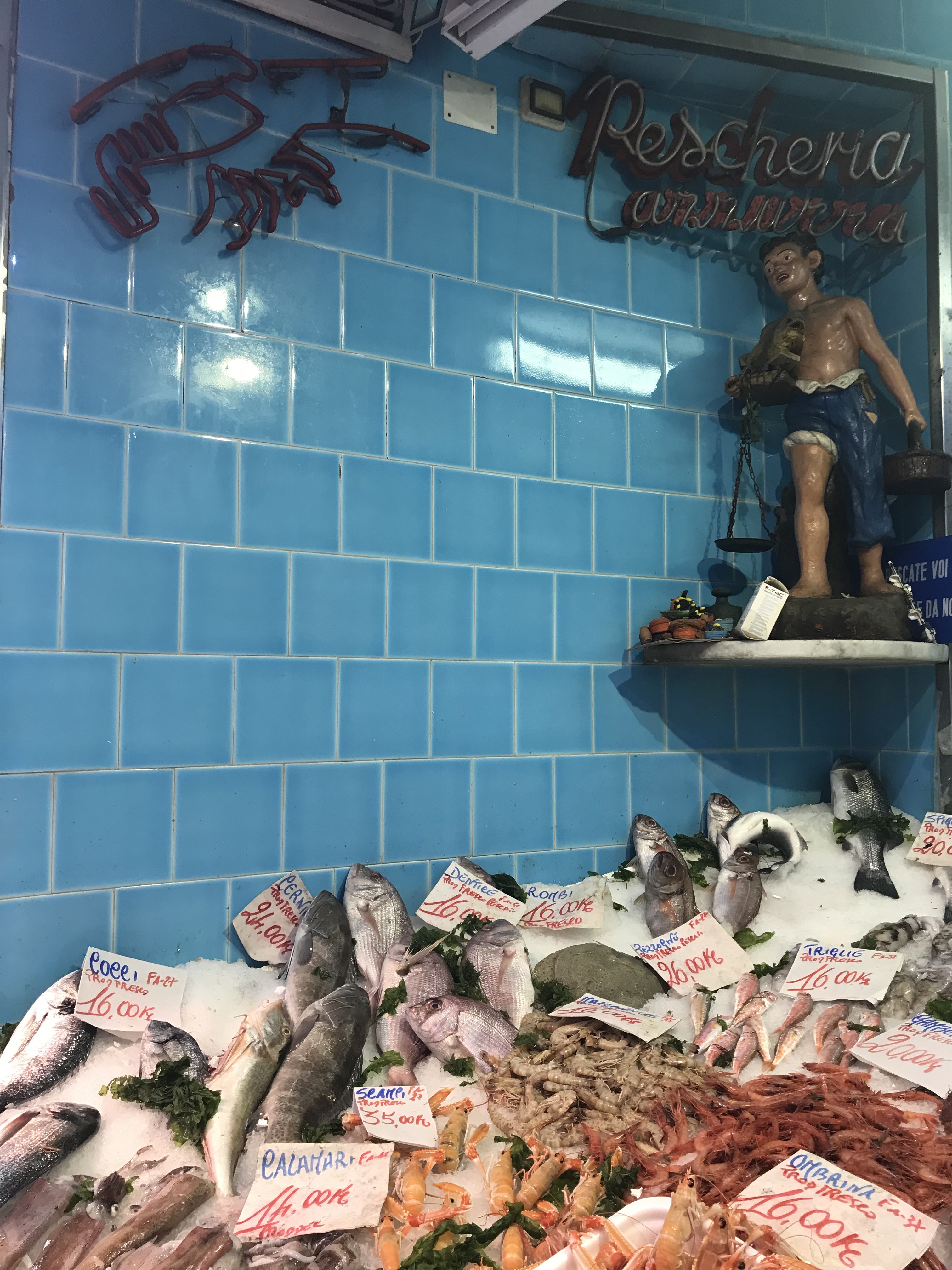 pescheria-azzurra-napoli