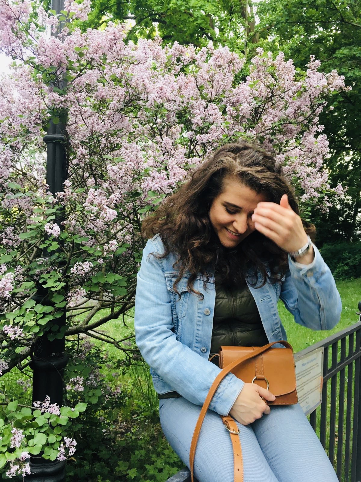 alberi-profumatissimi-volkspark-friedrichshain-berlino