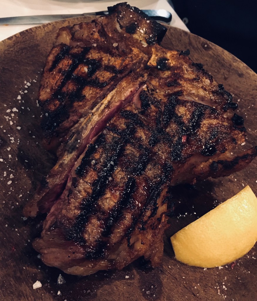 Sua maestà, la bistecca alla fiorentina - Trattoria Zà Zà, Firenze, Italia