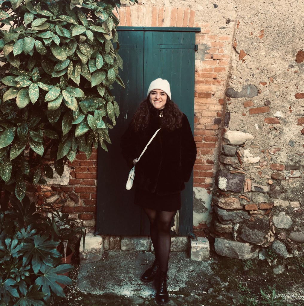 Quelle mura in sasso e le porte verdi - Castellaro Agusello, Lombardia, Italia