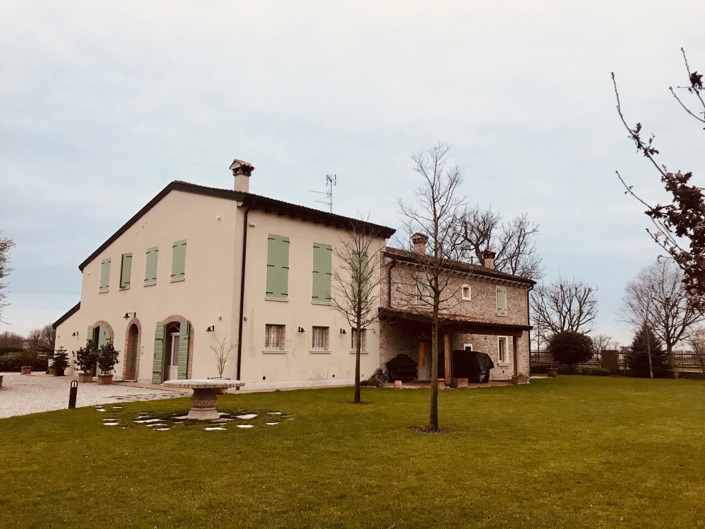 Il loghino dove abbiamo soggiornato durante il nostro viaggio nel Mantovano - Roverbella, Lombardia, Italia