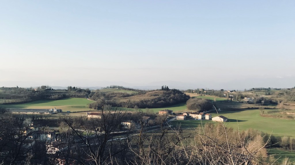 Panorama sulle Colline Moreniche del Garda - Cavriana, Lombardia, Italia
