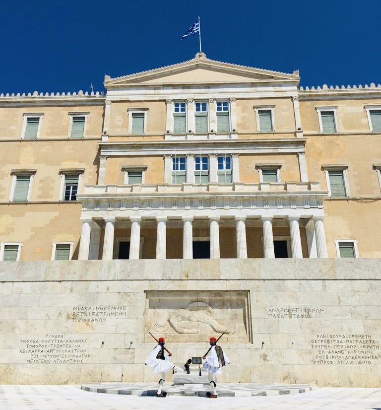 Il cambio della guardia, una speciale tradizione - Atene, Grecia