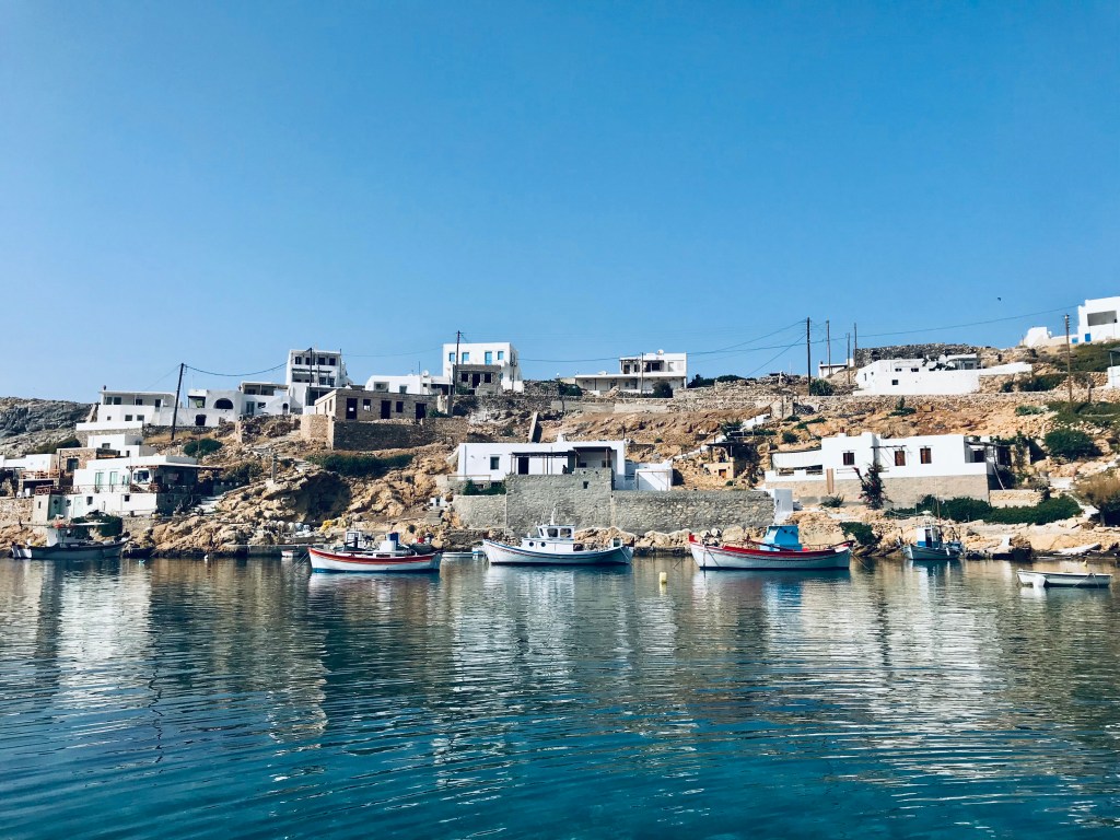 Barche di pescatori a Cheronissos - Sifnos, Isole Cicladi, Grecia