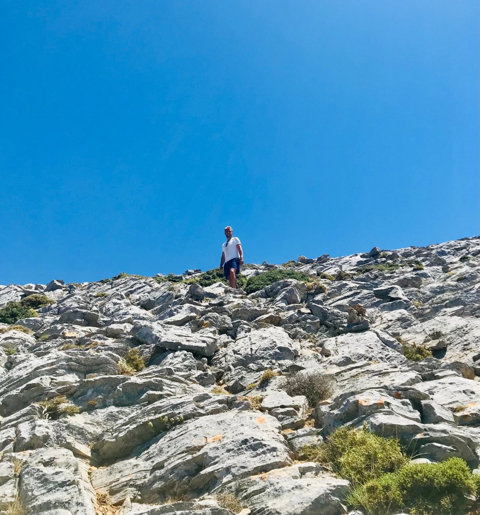 Johannes verso la cima del Monte Zeus - Naxos, Isole Cicladi, Grecia