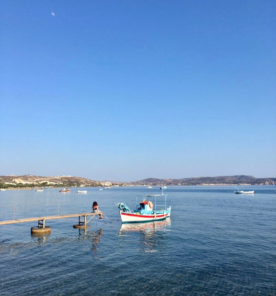 La barchetta azzurra, ricordo indelebile di Adamas - Milos, Isole Cicladi, Grecia