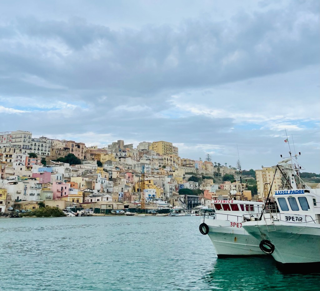 Vista sul paese di Sciacca dal porto - Agrigento, Sicilia, Italia